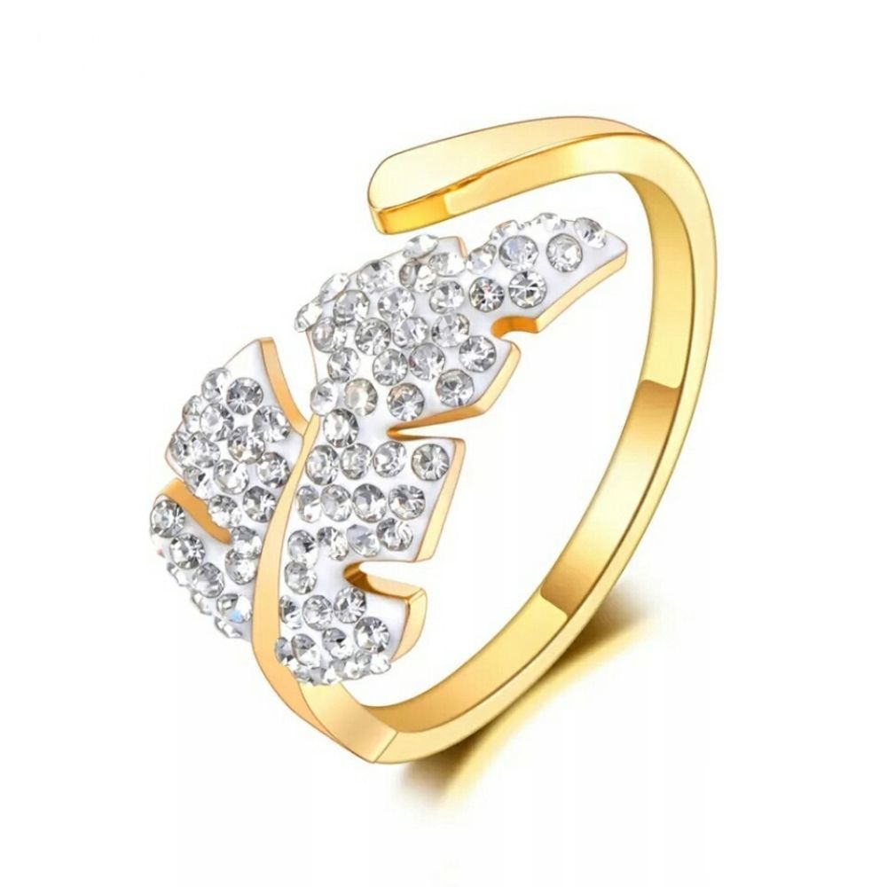Beautiful Gold Plated Titanium & Crystals - Sizes 6 & 7